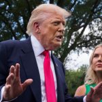 17135060_trump-leavitt-img-930x520