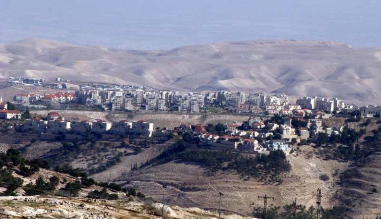 maaleh_adumim