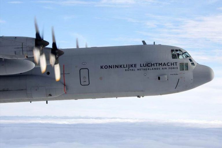 00-RNLAF-C-130-Hercules