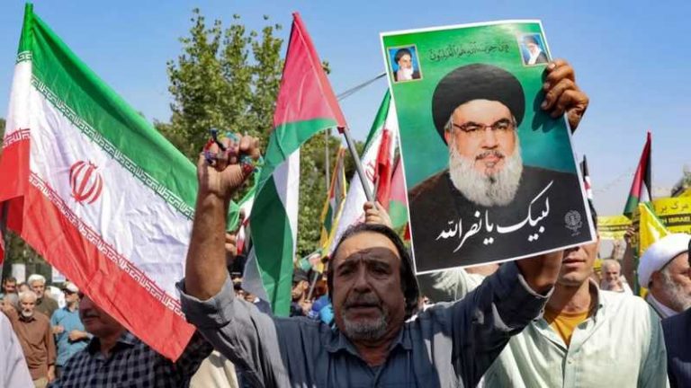 iran-protest-nasrallah-tehran-september-2024-afp.jpg