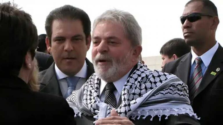 LulaKeffiyeh2010-1024x576